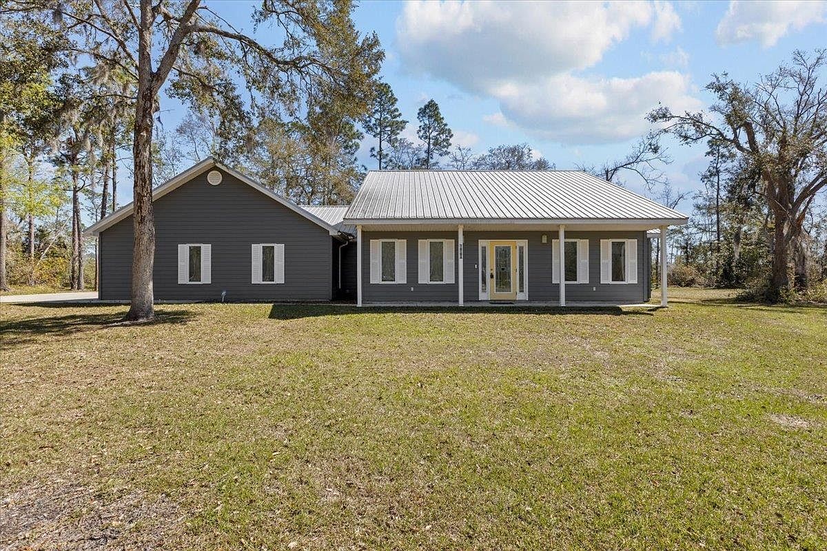 201 State St Perry, FL 32348  | Single Family