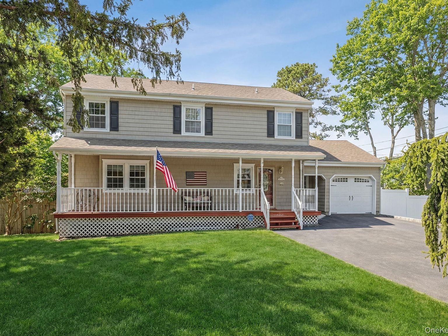 1 6th St Nesconset, NY 11767 - Thumbnail 2