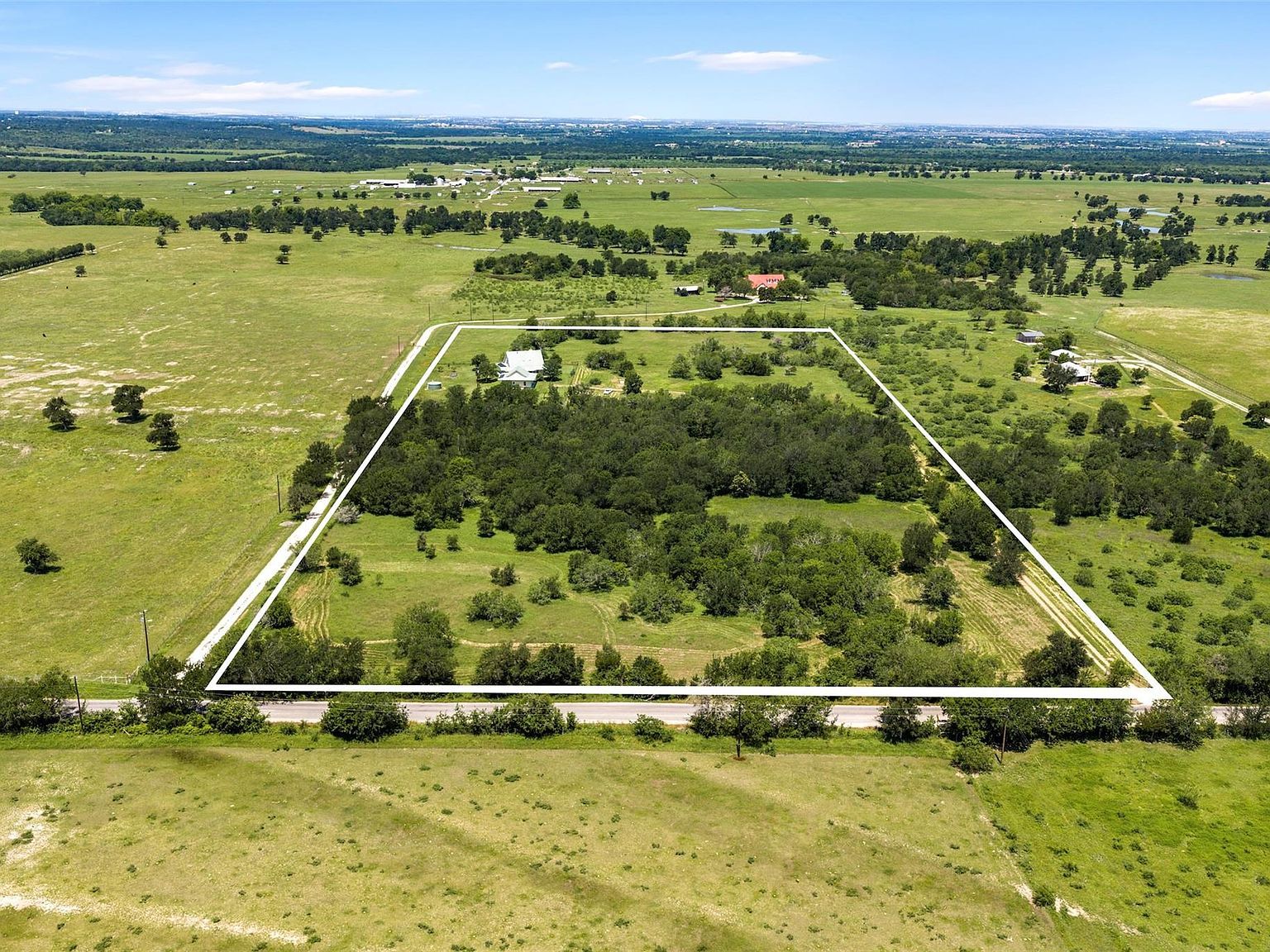 928 Upper Elgin River Rd Elgin, TX 78621, 78621