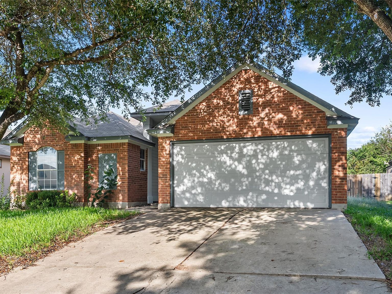110 Estate Cv Hutto, TX 78634, 78634