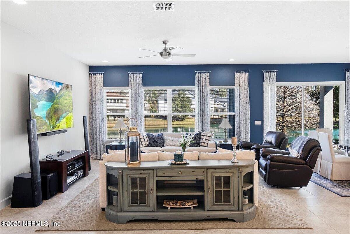 104 Stone Creek Cir Saint Johns, FL 32259 - Thumbnail 2