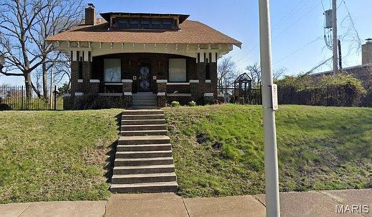 5923 Ridge Ave Saint Louis, MO 63112  | Single Family