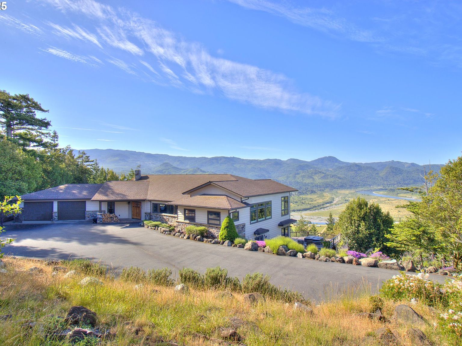 95500 Spirit Ridge Rd Gold Beach, OR 97444 - Thumbnail 2