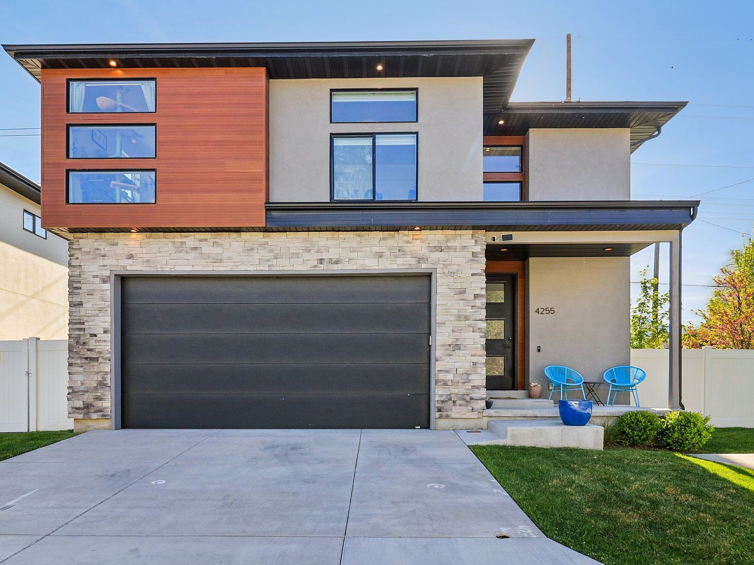 4255 S Valentina Bay Millcreek, UT 84124  | Single Family