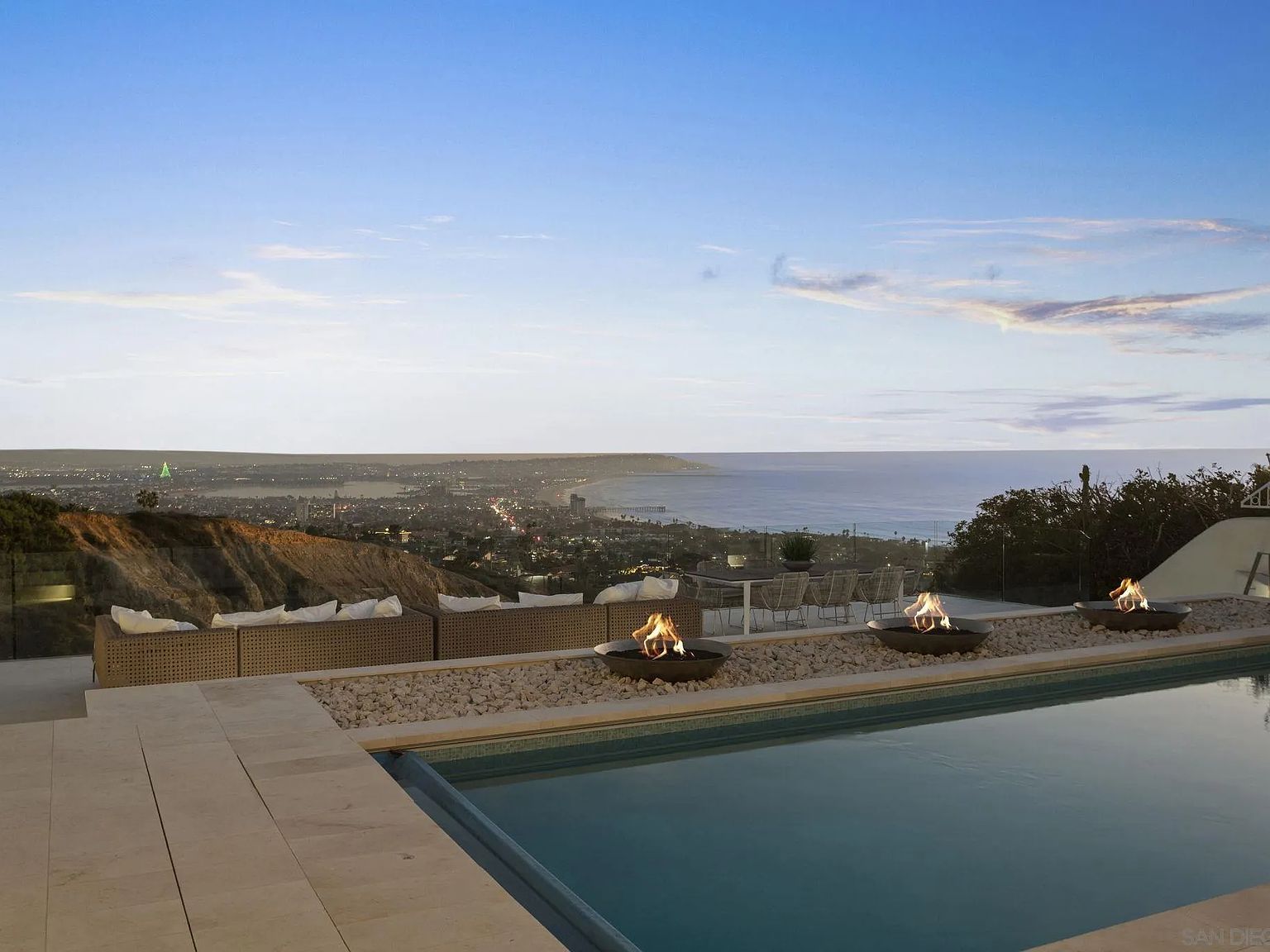 5811 Box Canyon Rd La Jolla, CA 92037 - Thumbnail 2