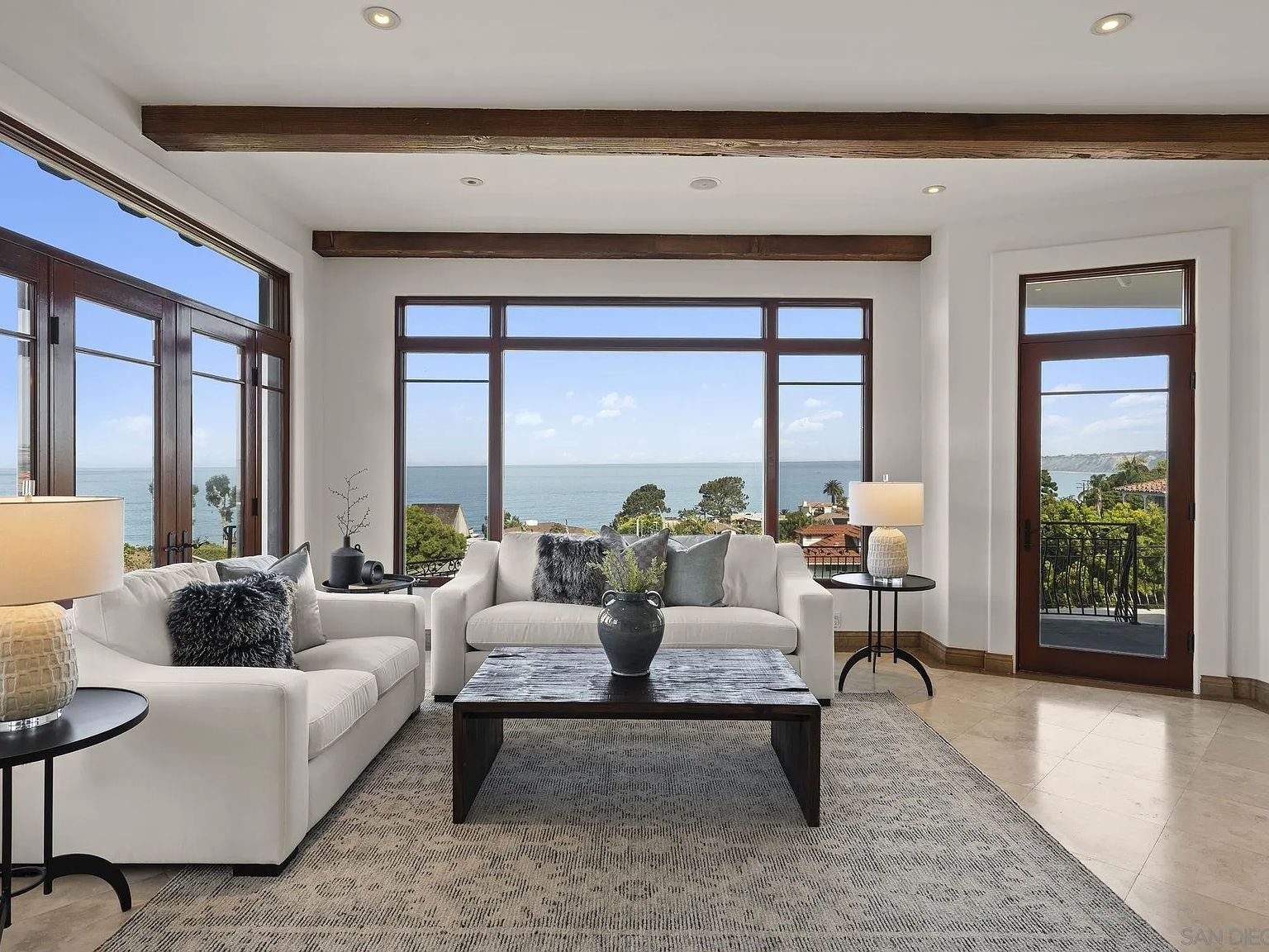 1745 Amalfi St La Jolla, CA 92037 - Thumbnail 2