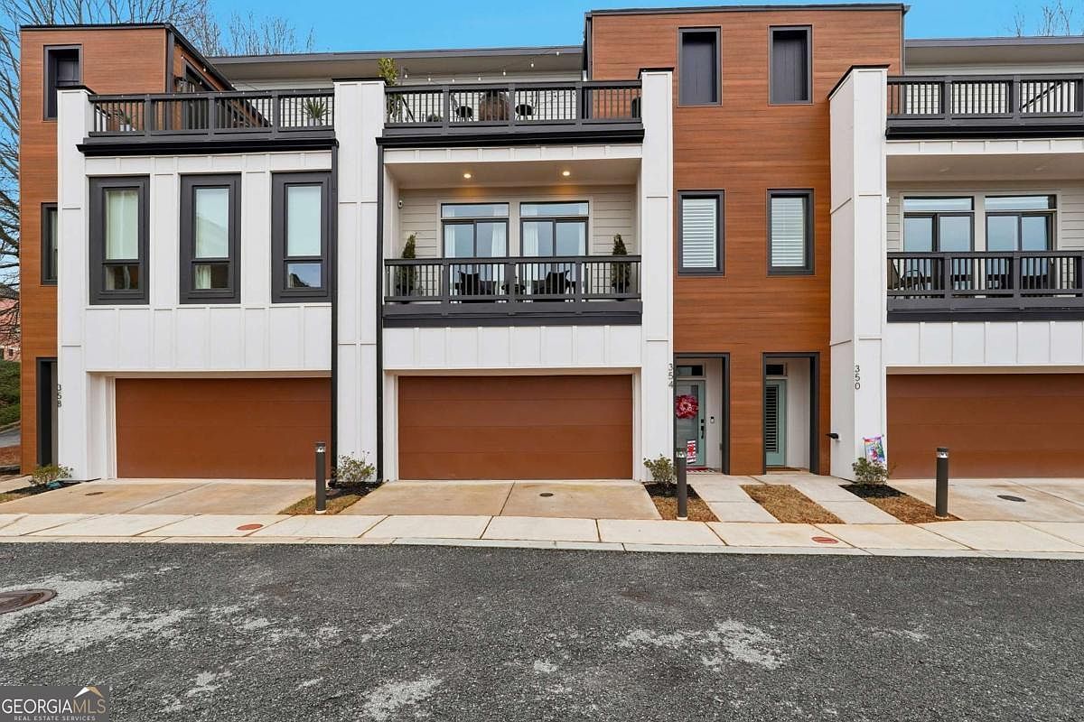 354 Clarendon Ct SE Gainesville, GA 30501 - Thumbnail 2