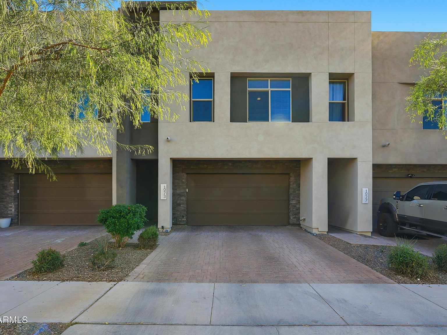 1973 W Kinfield Trl Phoenix, AZ 85085 - Thumbnail 2