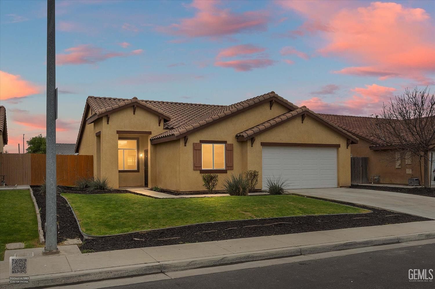 5301 Baja Dr Bakersfield, CA 93307 - Thumbnail 2