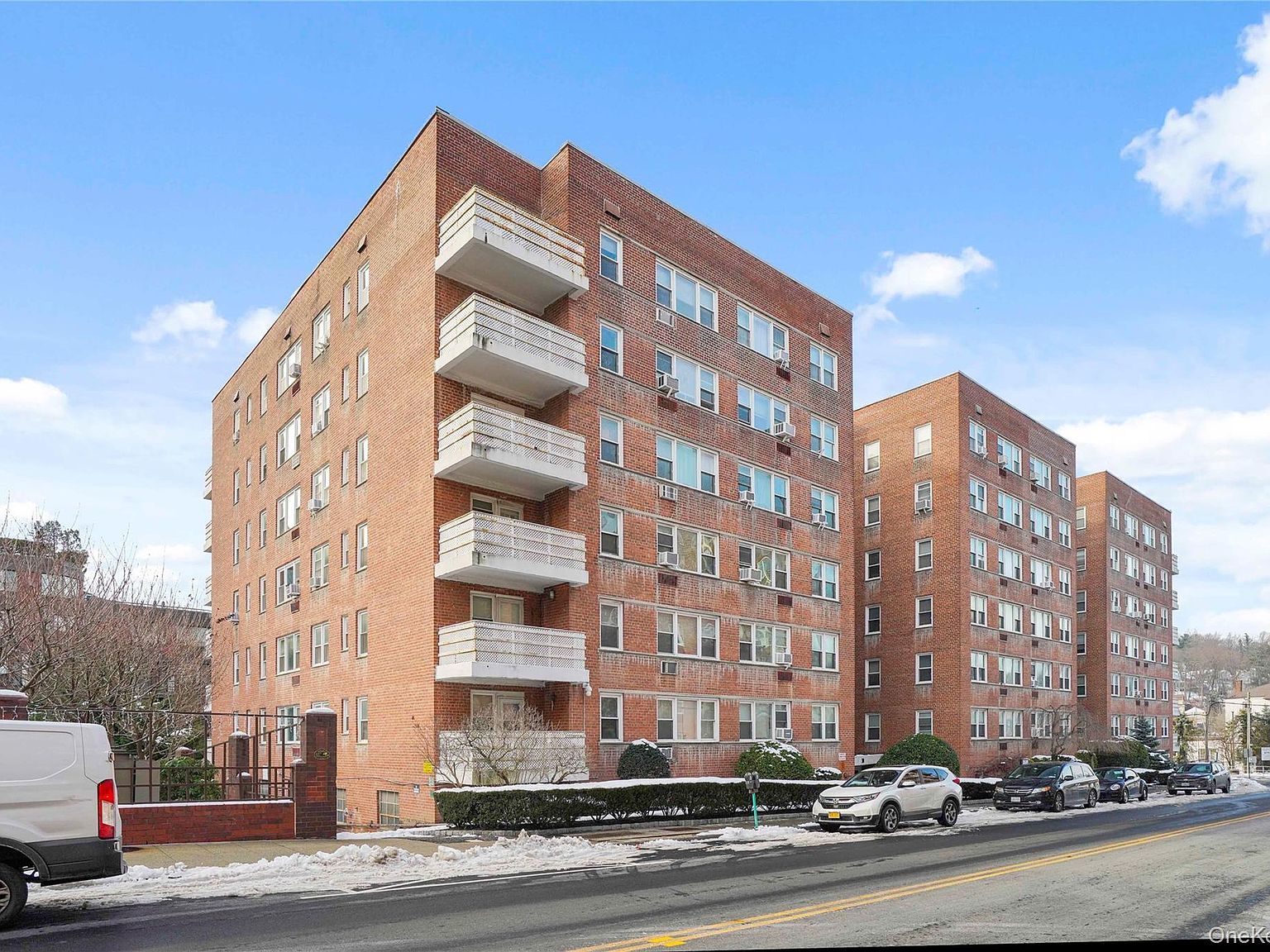 30 E Hartsdale Ave APT 3K Hartsdale, NY 10530 - Thumbnail 2