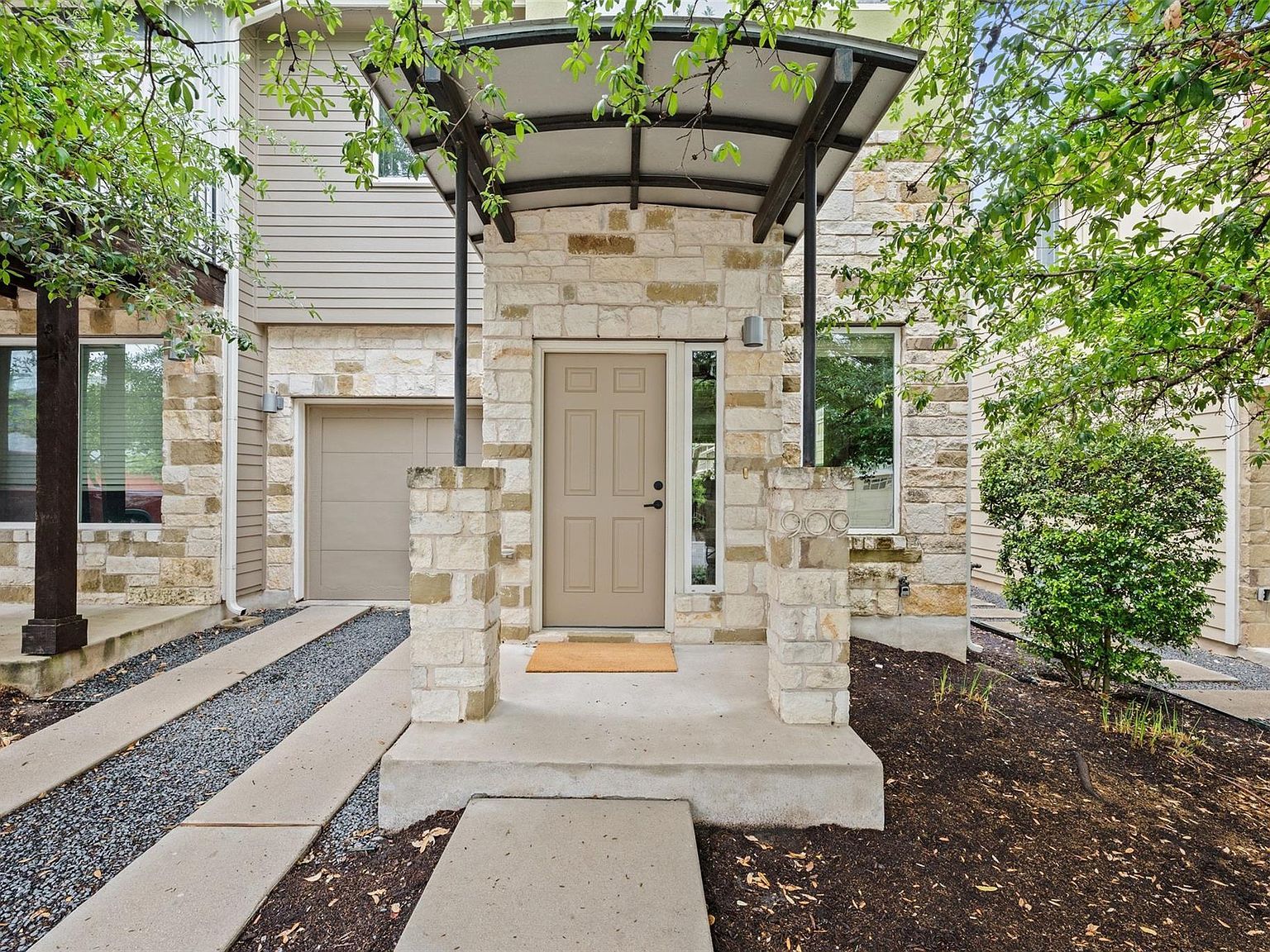 909 Mountaineer Ln Austin, TX 78757  | Single Family