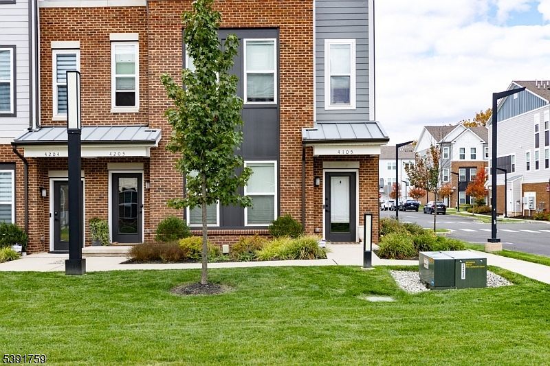 4 Sadie Cir Building 4-4105 Union, NJ 07083 - Thumbnail 2