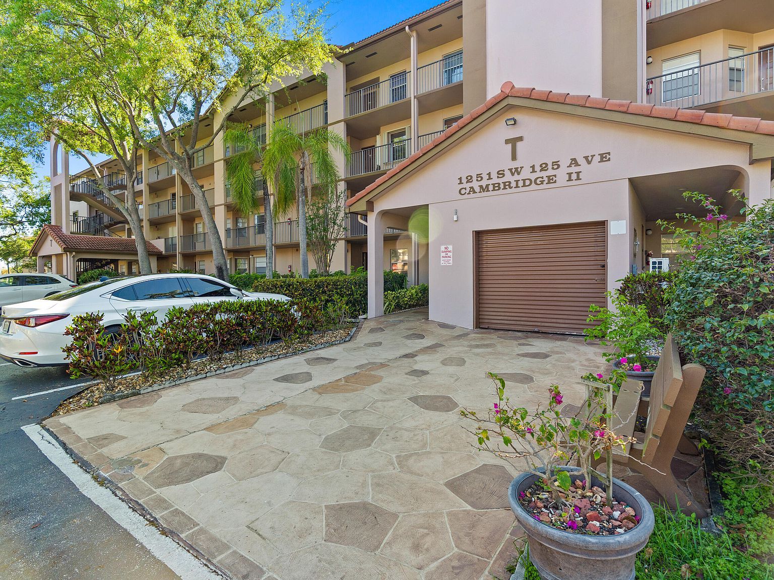 1251 SW 125th Ave APT 105T Pembroke Pines, FL 33027  | Condominium