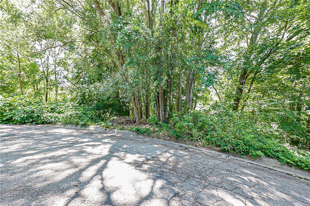 Lots 12 14 Ross Ave New Kensington, PA 15068 - Thumbnail 2