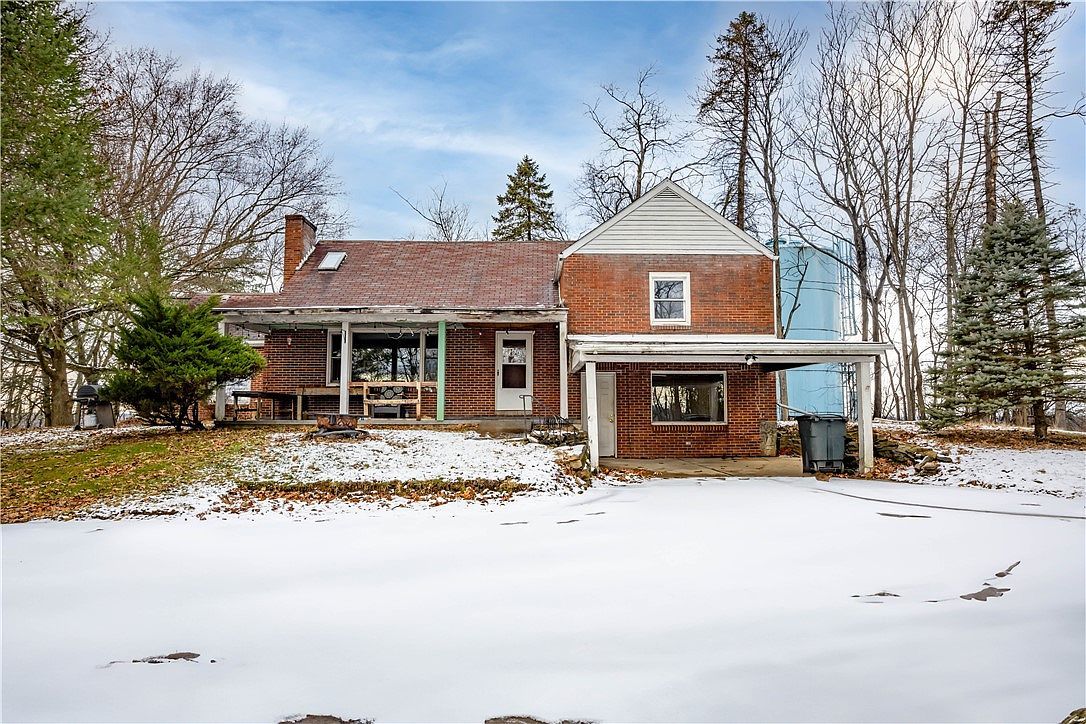 2035 Aurora Dr New Kensington, PA 15068 - Thumbnail 2