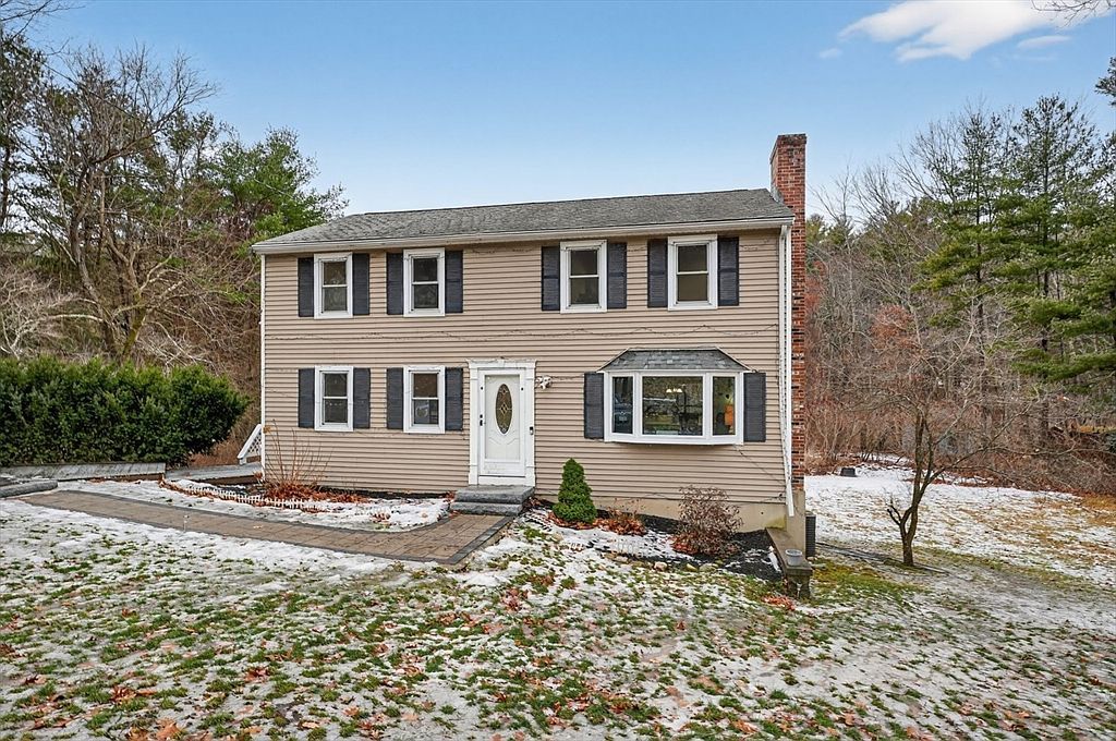 12 Keyes Rd Westford, MA 01886 - Thumbnail 2