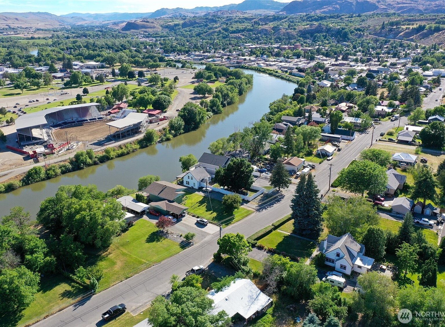534 E Dewberry Ave Omak, WA 98841, 98841