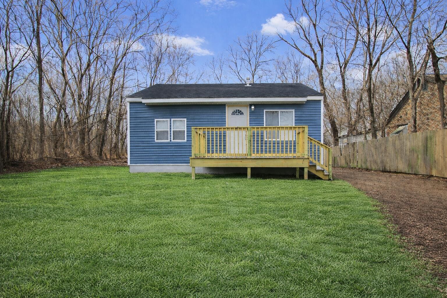 1755 Ralston St Gary, IN 46406 - Thumbnail 2