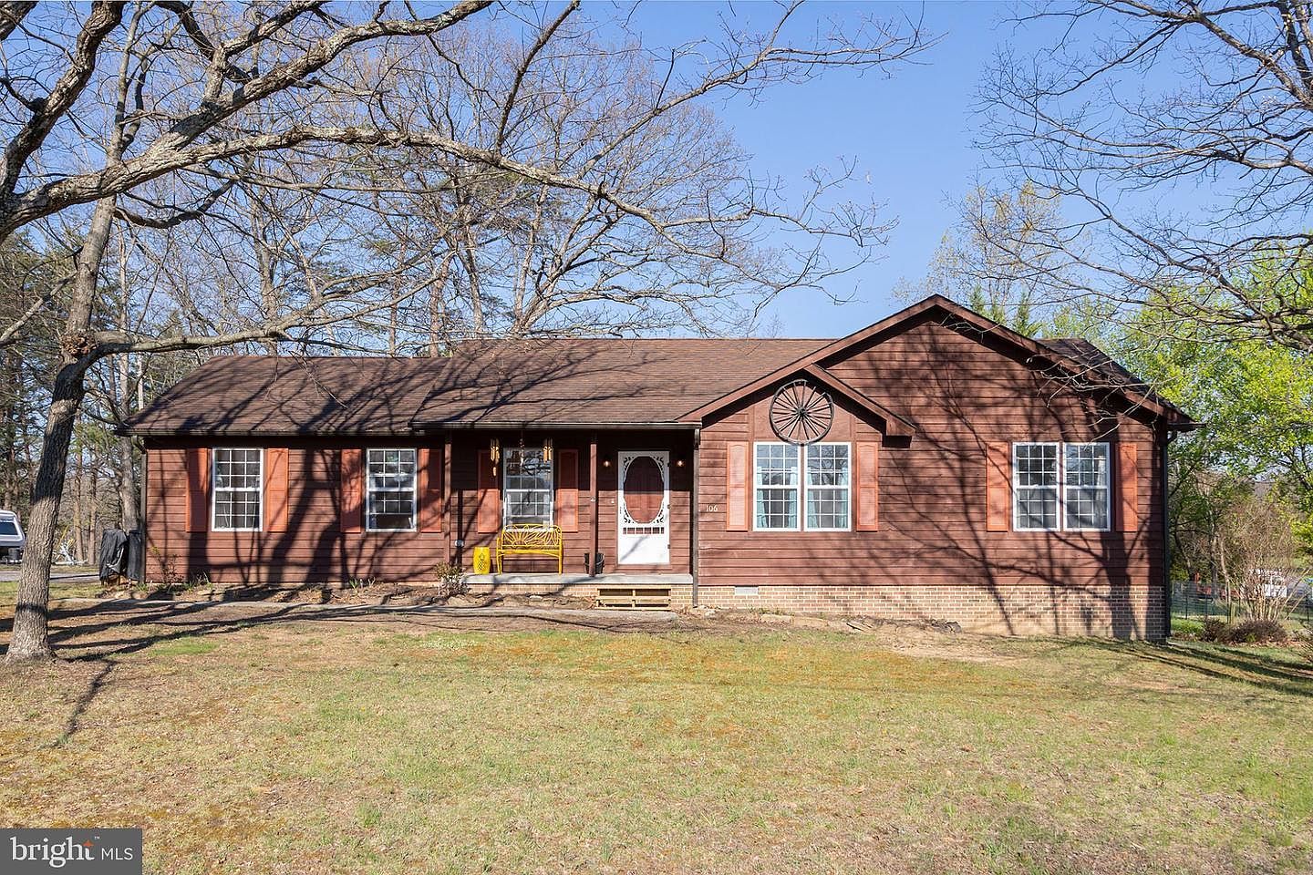 106 Greenwood Ct Cross Junction, VA 22625  | Single Family