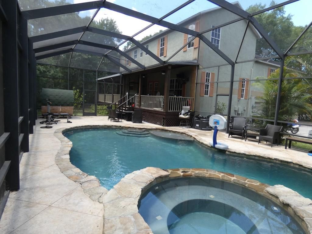 1355 East Lake Drive, Tarpon Springs, FL, USA, 34688  | Single Family