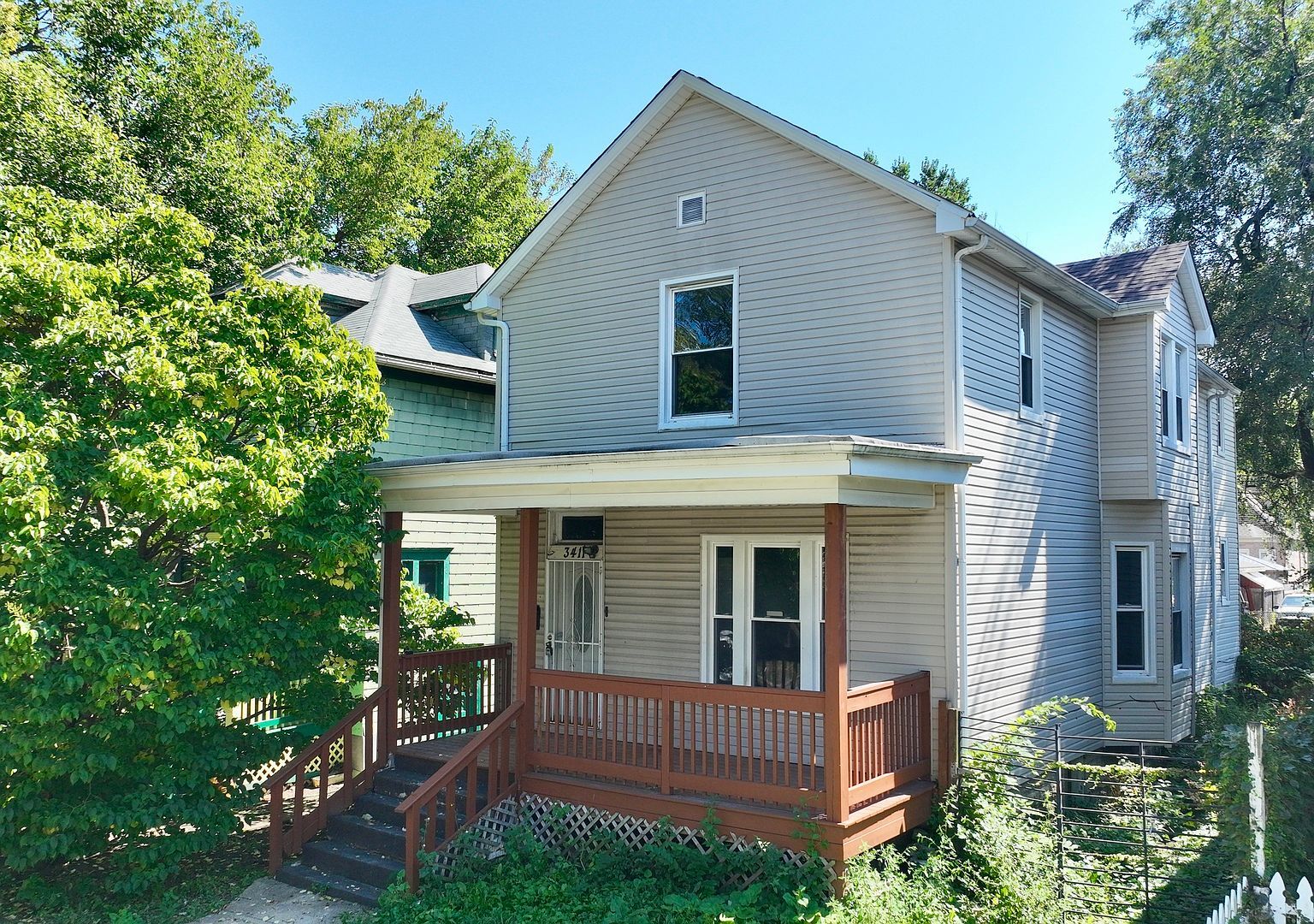 3411 W 63rd Pl Chicago, IL 60629 - Thumbnail 2