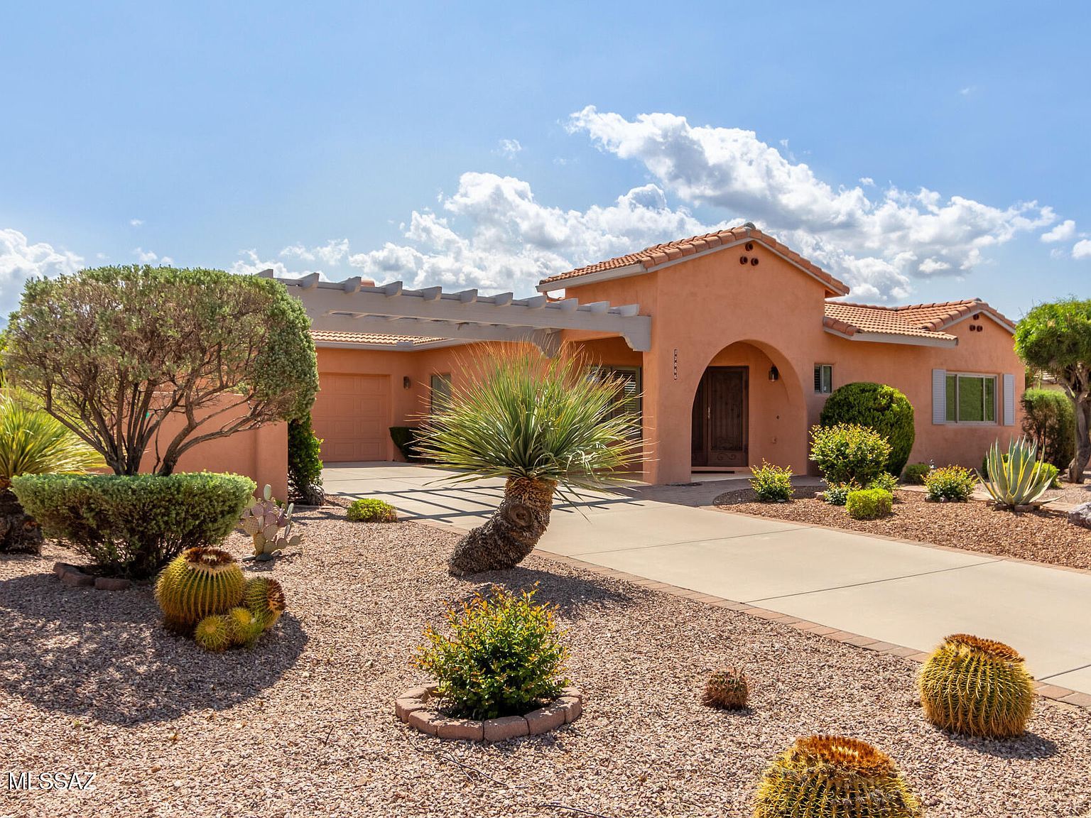 13066 N Eagleview Dr Oro Valley, AZ 85755 - Thumbnail 2