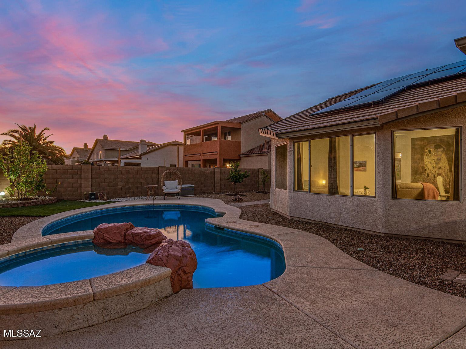 9496 N Weather Hill Dr Tucson, AZ 85743 - Thumbnail 2