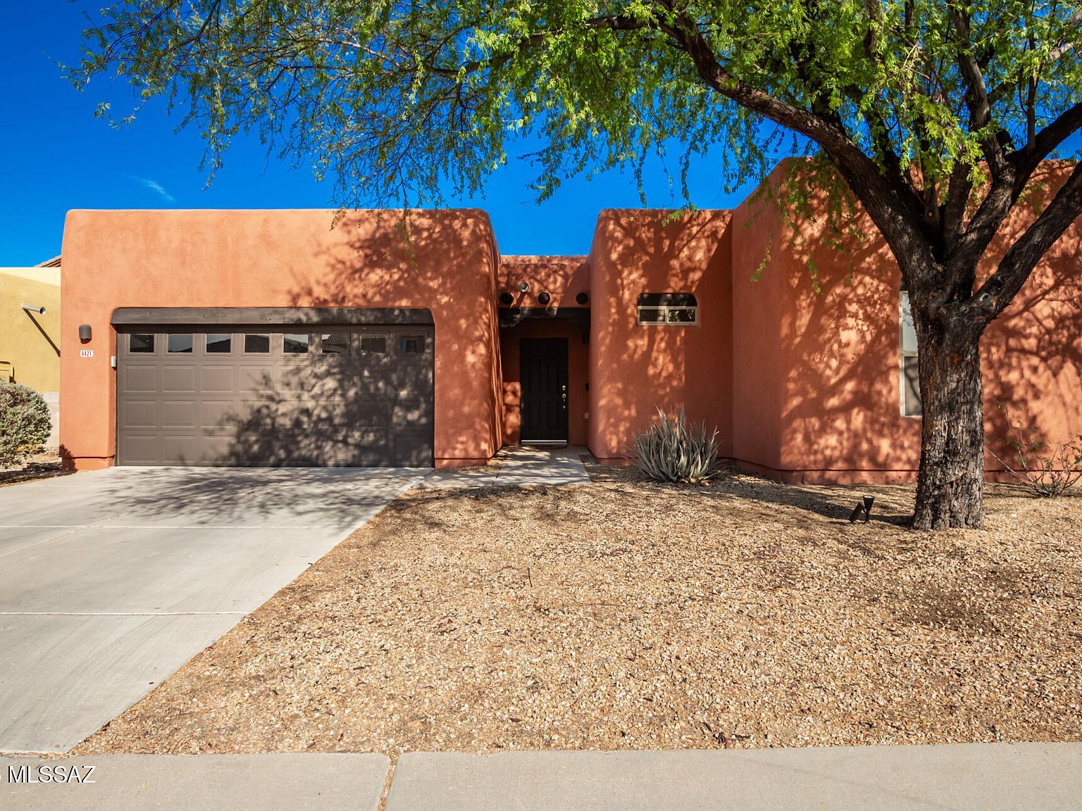 6421 E Koufax Ln Tucson, AZ 85756 - Thumbnail 2