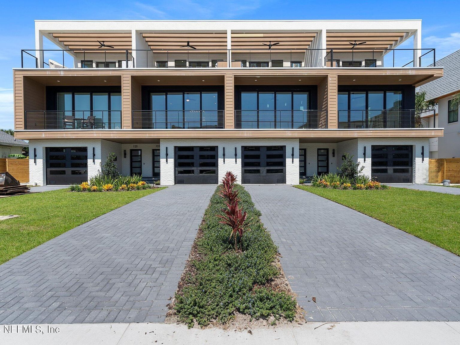 121 12th Ave S Jacksonville Beach, FL 32250 - Thumbnail 2