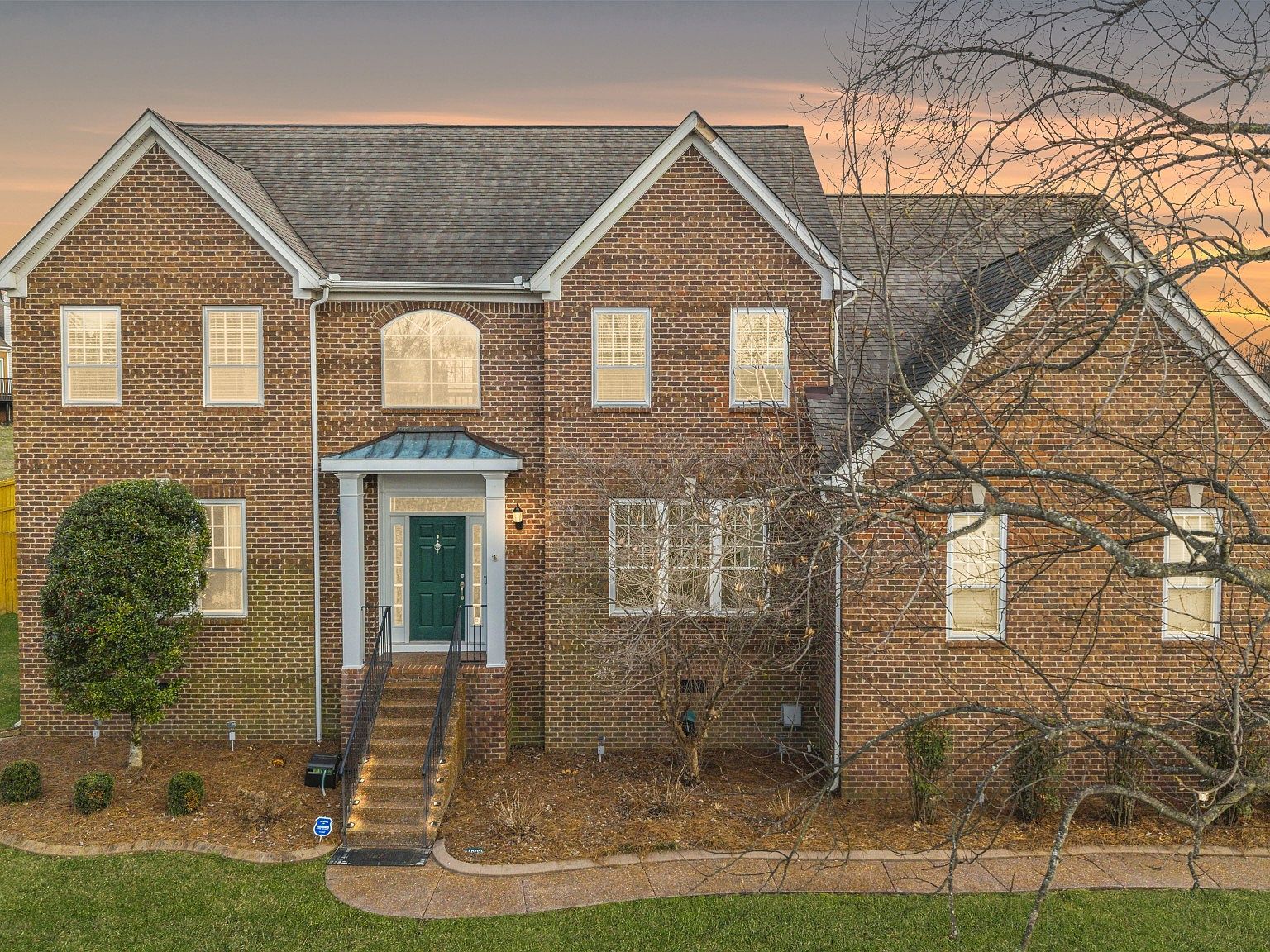 2003 Earl Pearce Cir Mount Juliet, TN 37122 - Thumbnail 2