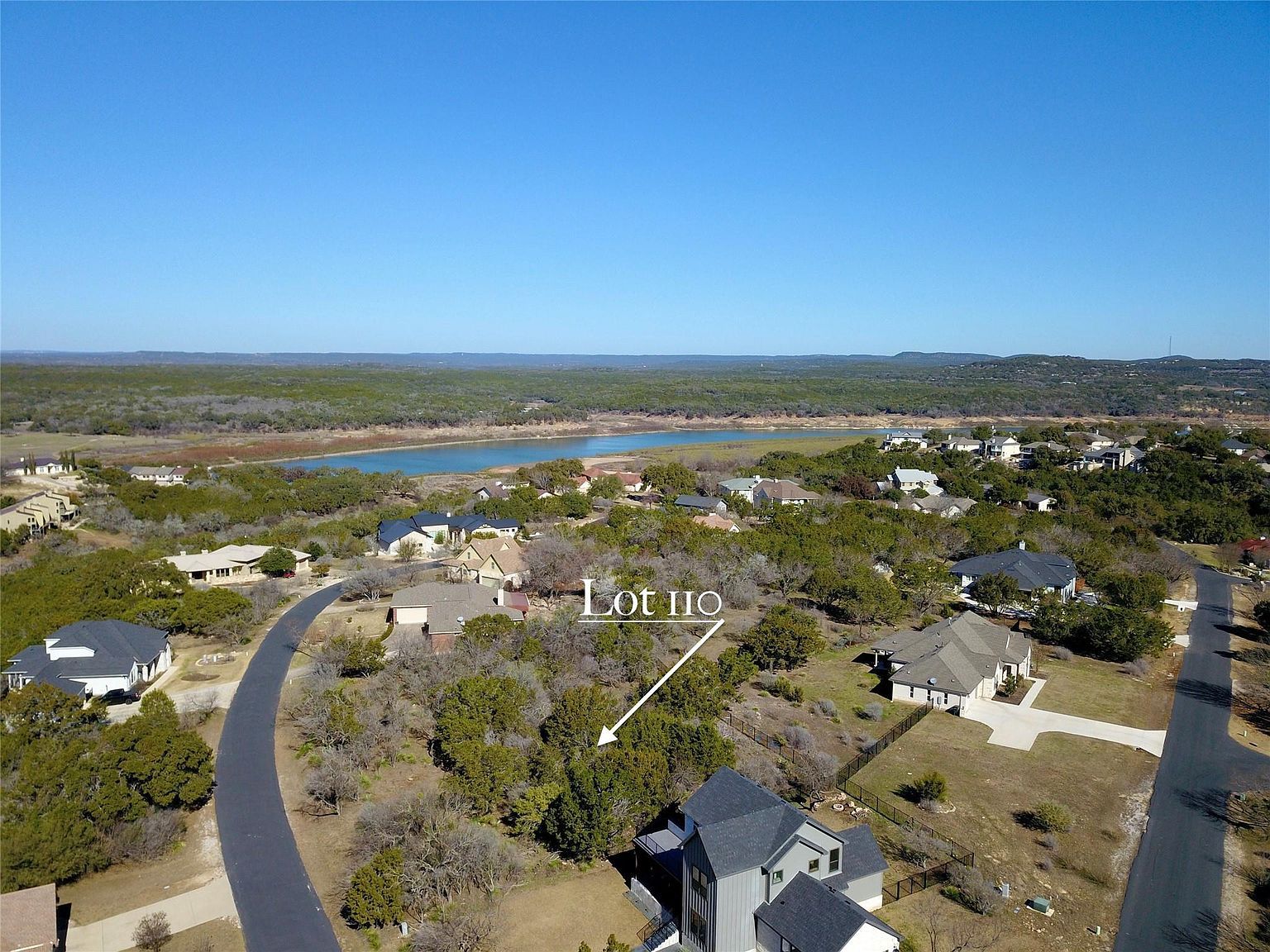 110 Cove Creek Dr Spicewood, TX 78669 - Thumbnail 2