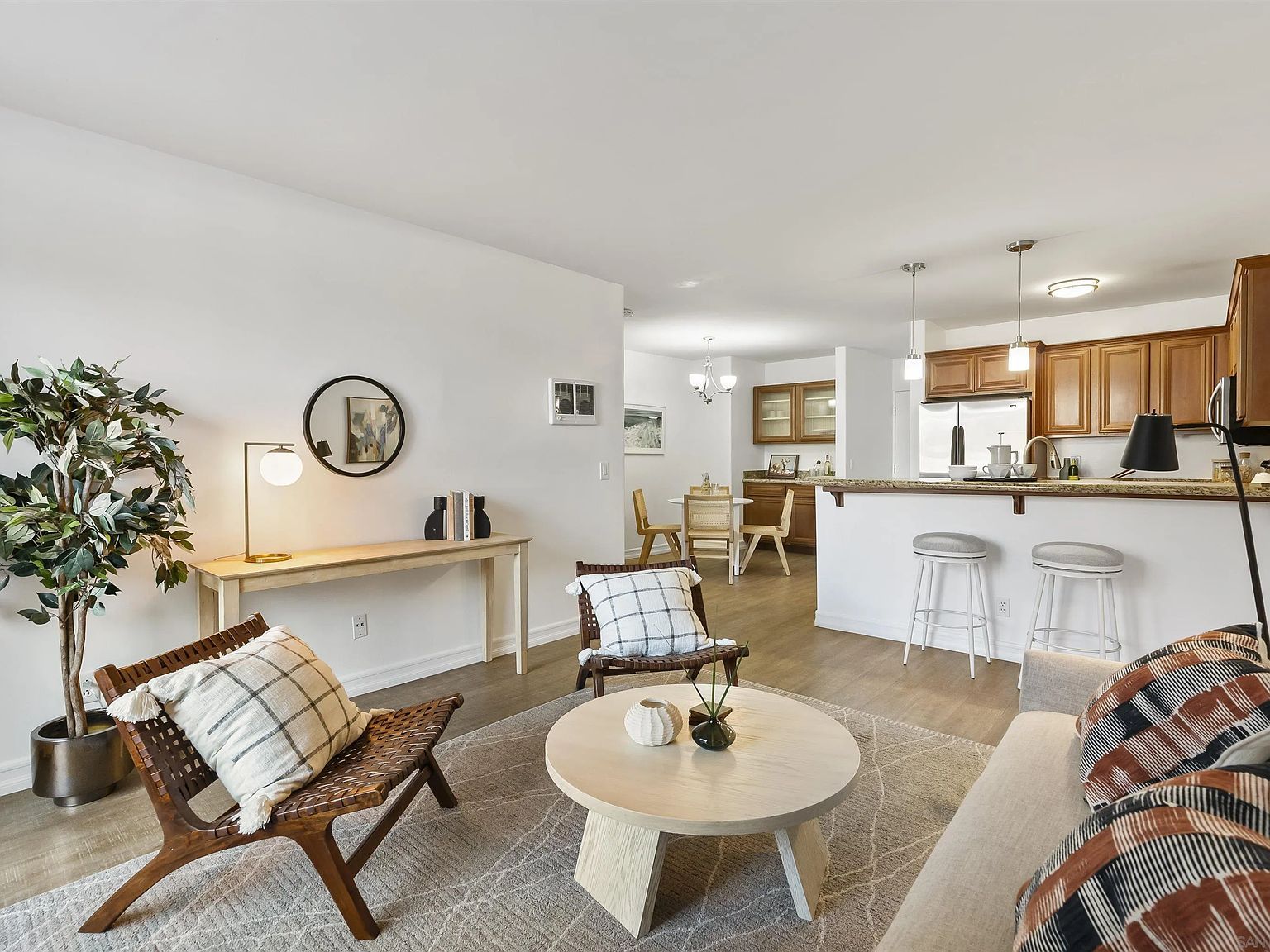 3910 Haines St Unit 106 San Diego, CA 92109 - Thumbnail 2