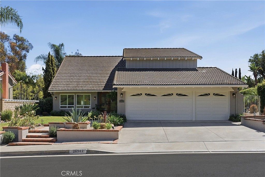 26982 Safiro Mission Viejo, CA 92691  | Single Family