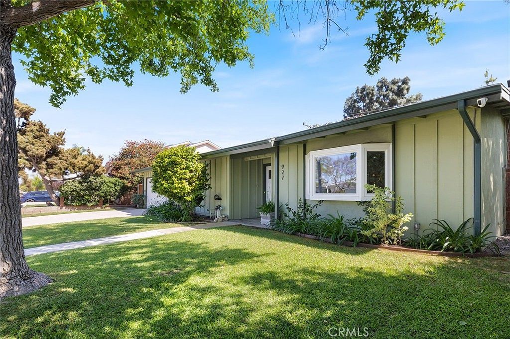 927 Presidio Dr Costa Mesa, CA 92626  | Single Family