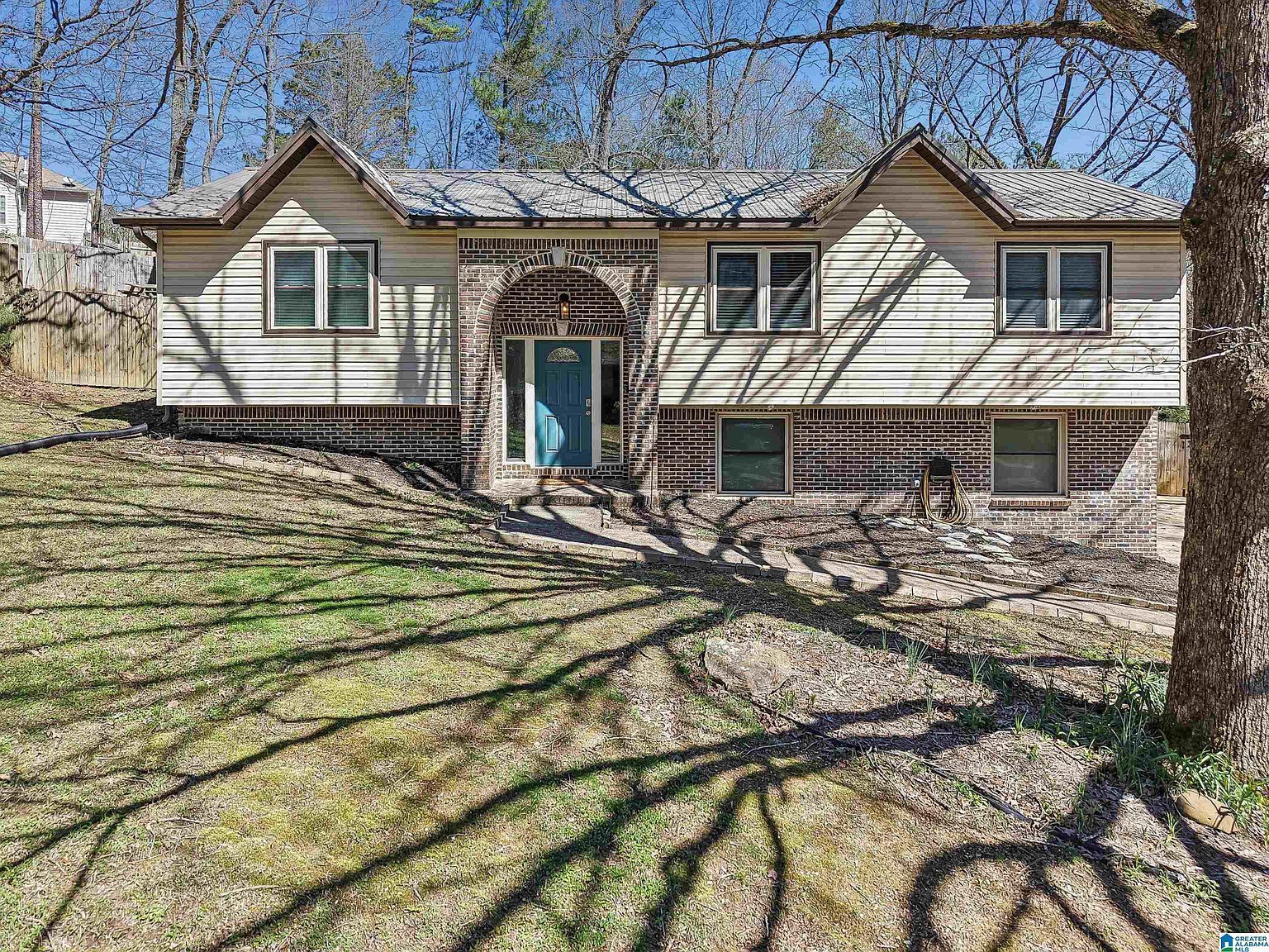 207 Annetta Cir Trussville, AL 35173 - Thumbnail 2