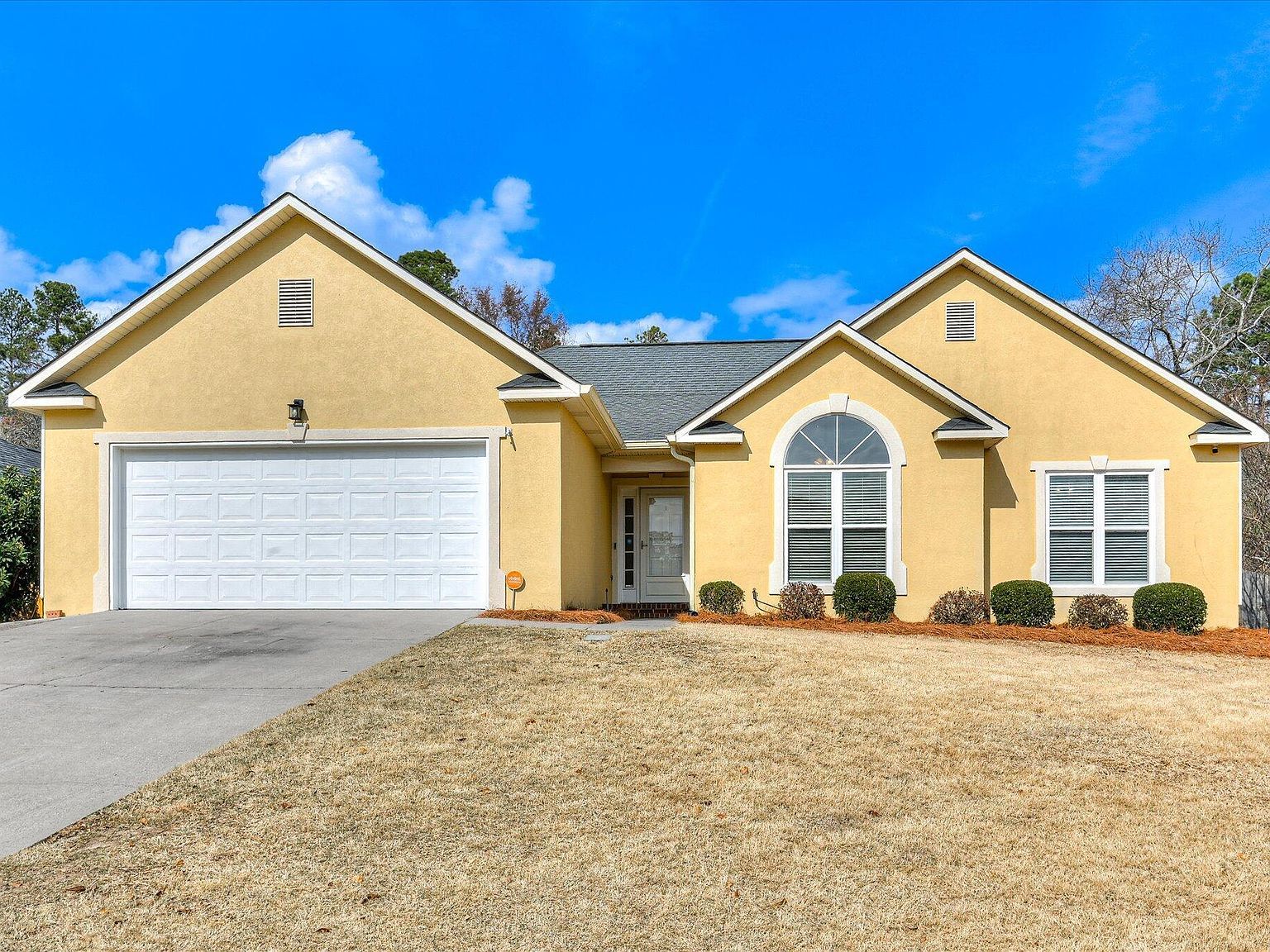 958 Hunting Horn Way W Evans, GA 30809 - Thumbnail 2