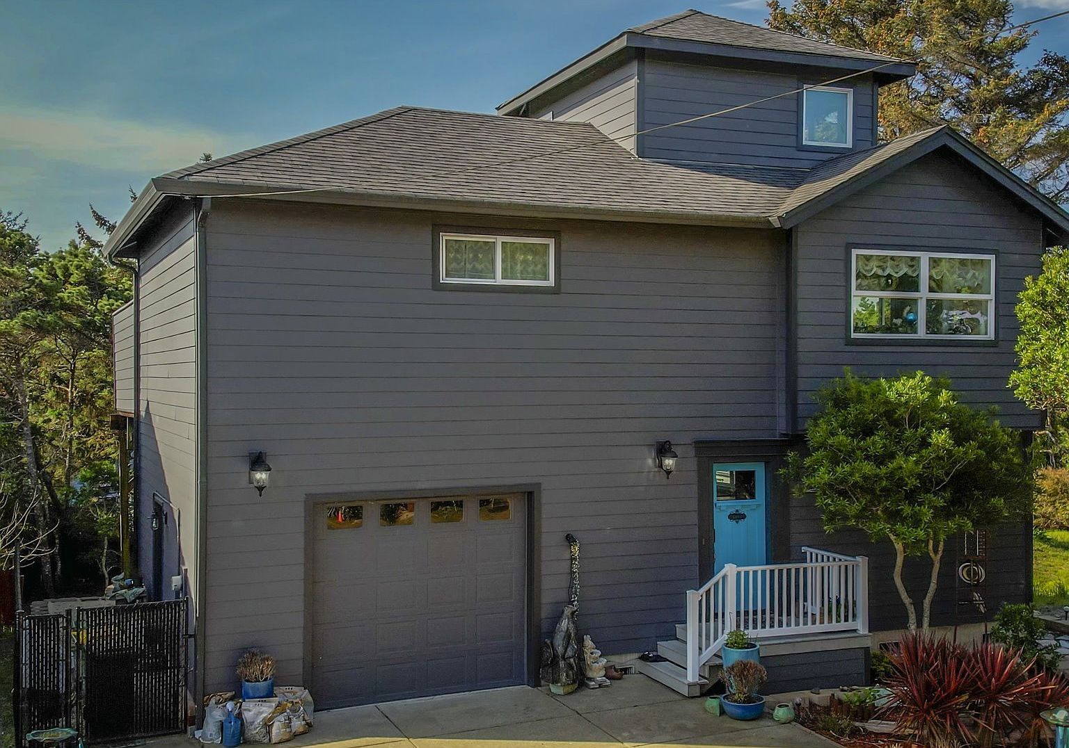 4604 Falcon St Florence, OR 97439 - Thumbnail 2