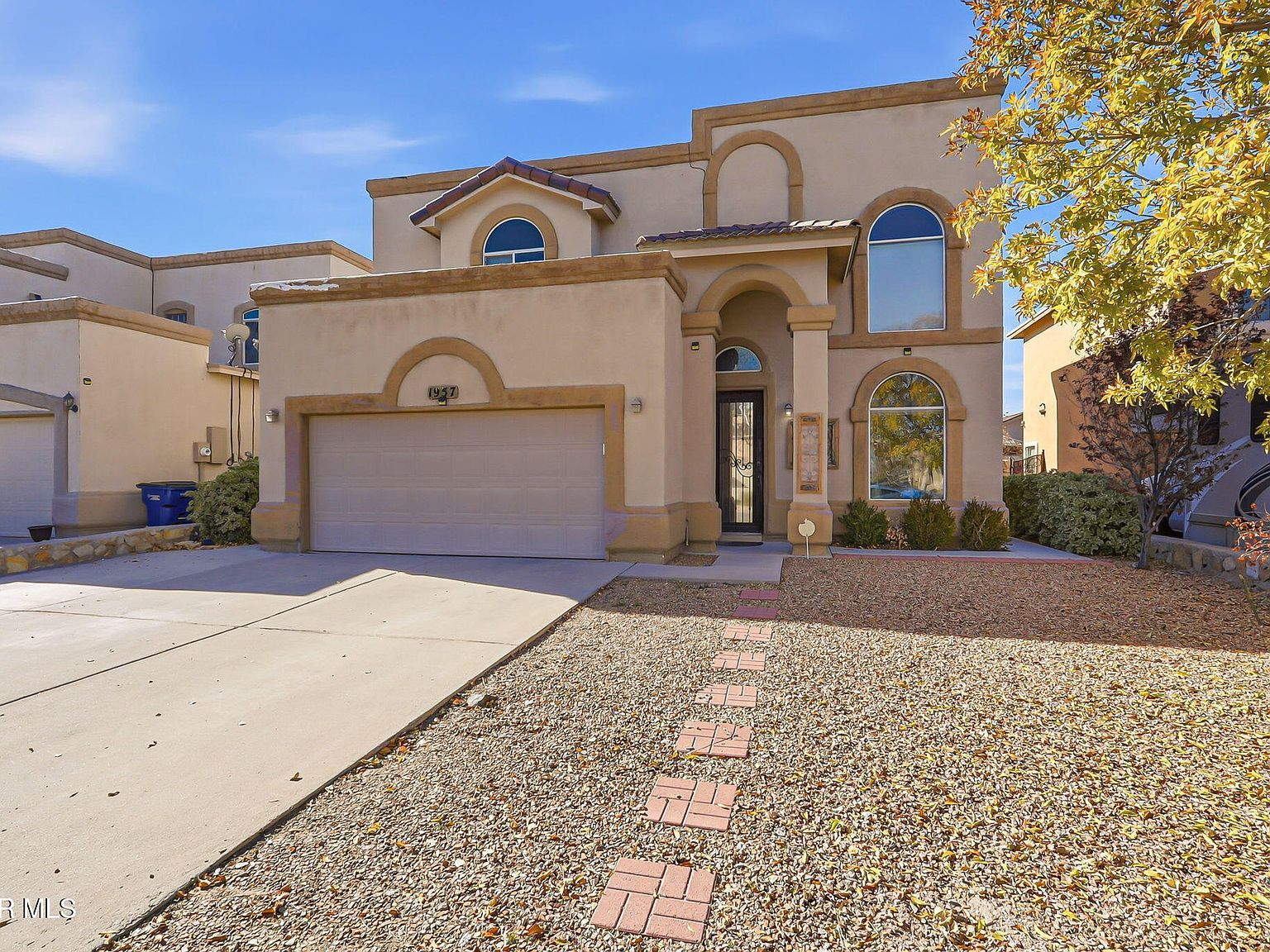 1957 Shreya St El Paso, TX 79938 - Thumbnail 2