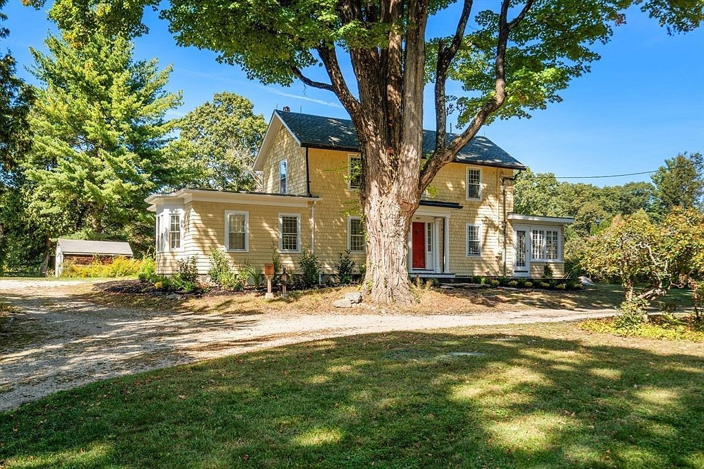 1011 Edmands Rd Framingham, MA 01701 - Thumbnail 2