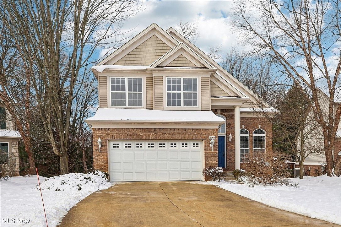 8683 Pine Creek Ln Northfield, OH 44067 - Thumbnail 2