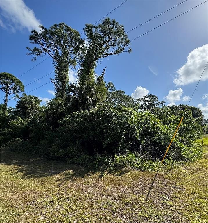 453 Lampion Ave S #18 Lehigh Acres, FL 33974 - Thumbnail 2