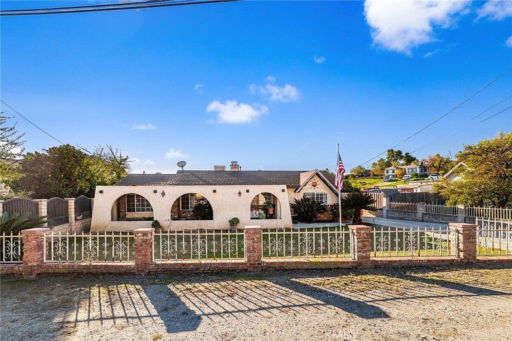 10428 Keller Ave Riverside, CA 92505 - Thumbnail 2