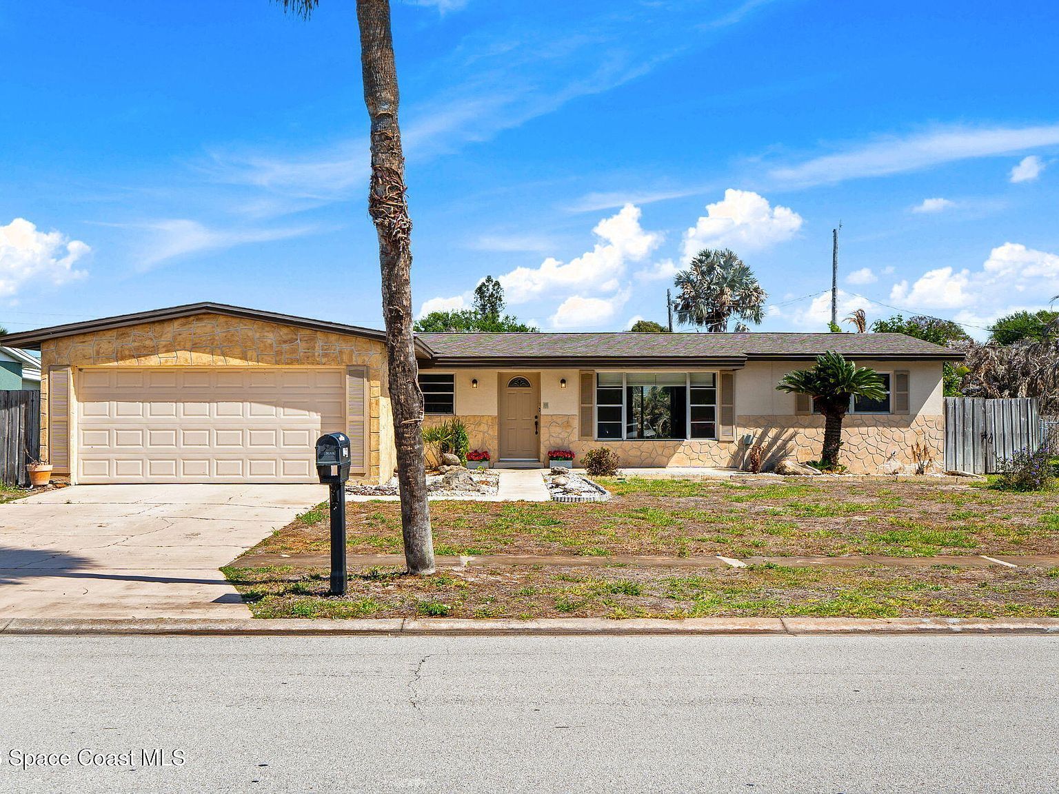 1230 Yacht Club Blvd Indian Harbour Beach, FL 32937  | Single Family