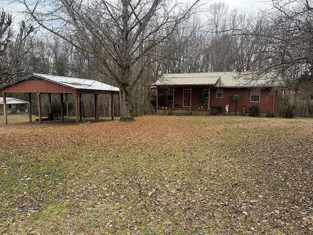 146 H Brown Ln Gainesboro, TN 38562 - Thumbnail 2