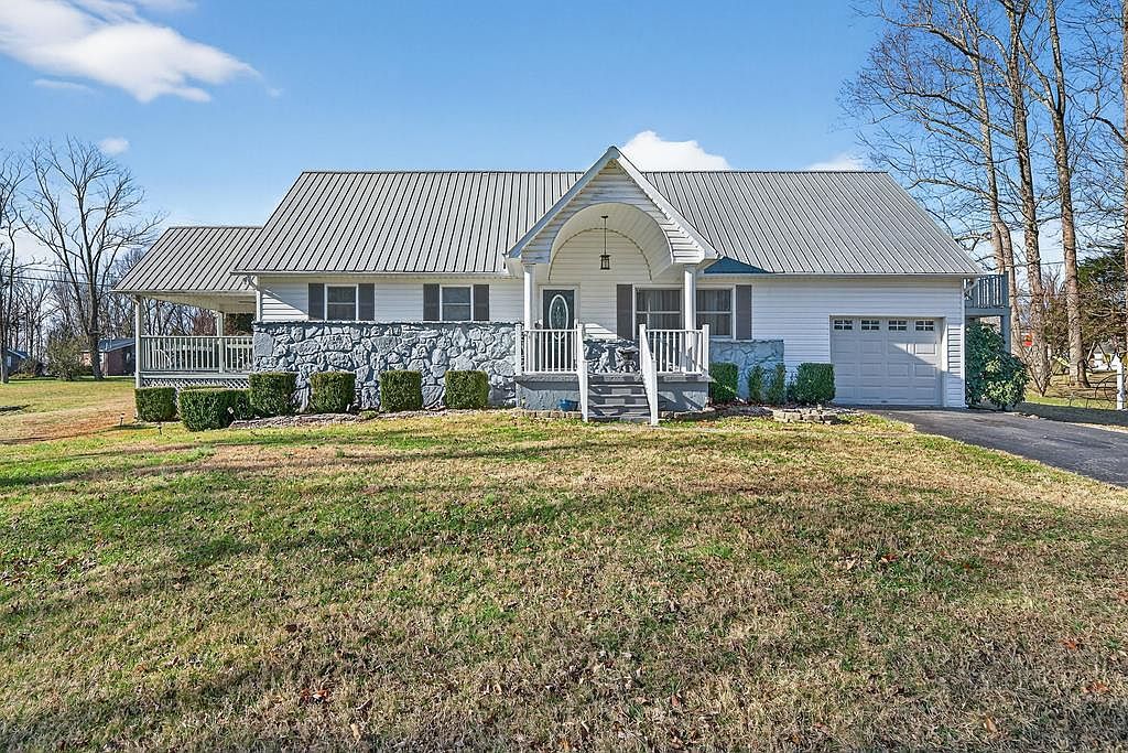 101 Greek Dr Monterey, TN 38574 - Thumbnail 2