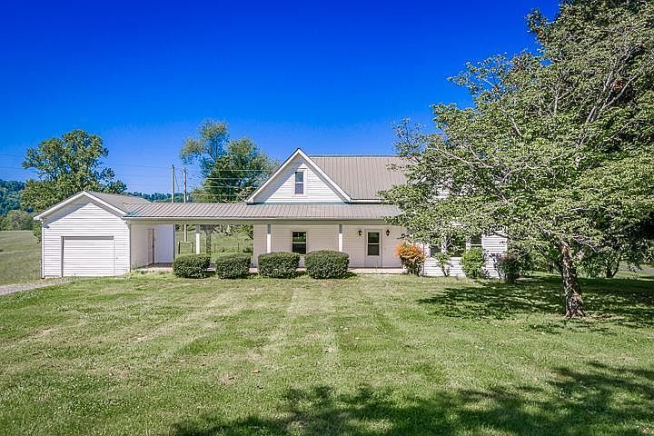 2564 Free State Rd Gainesboro, TN 38562  | Single Family