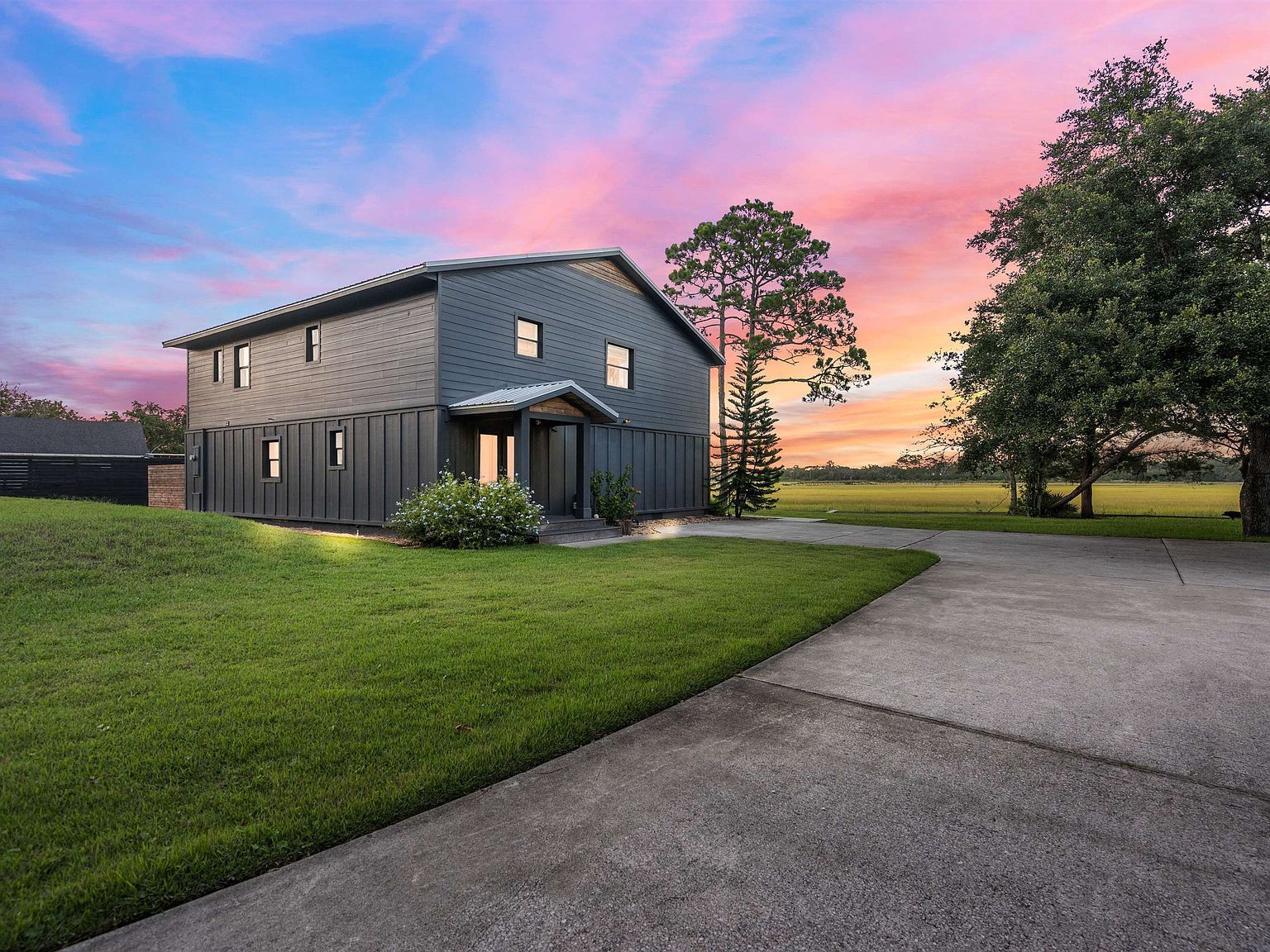 2970 Lewis Speedway Saint Augustine, FL 32084 - Thumbnail 2