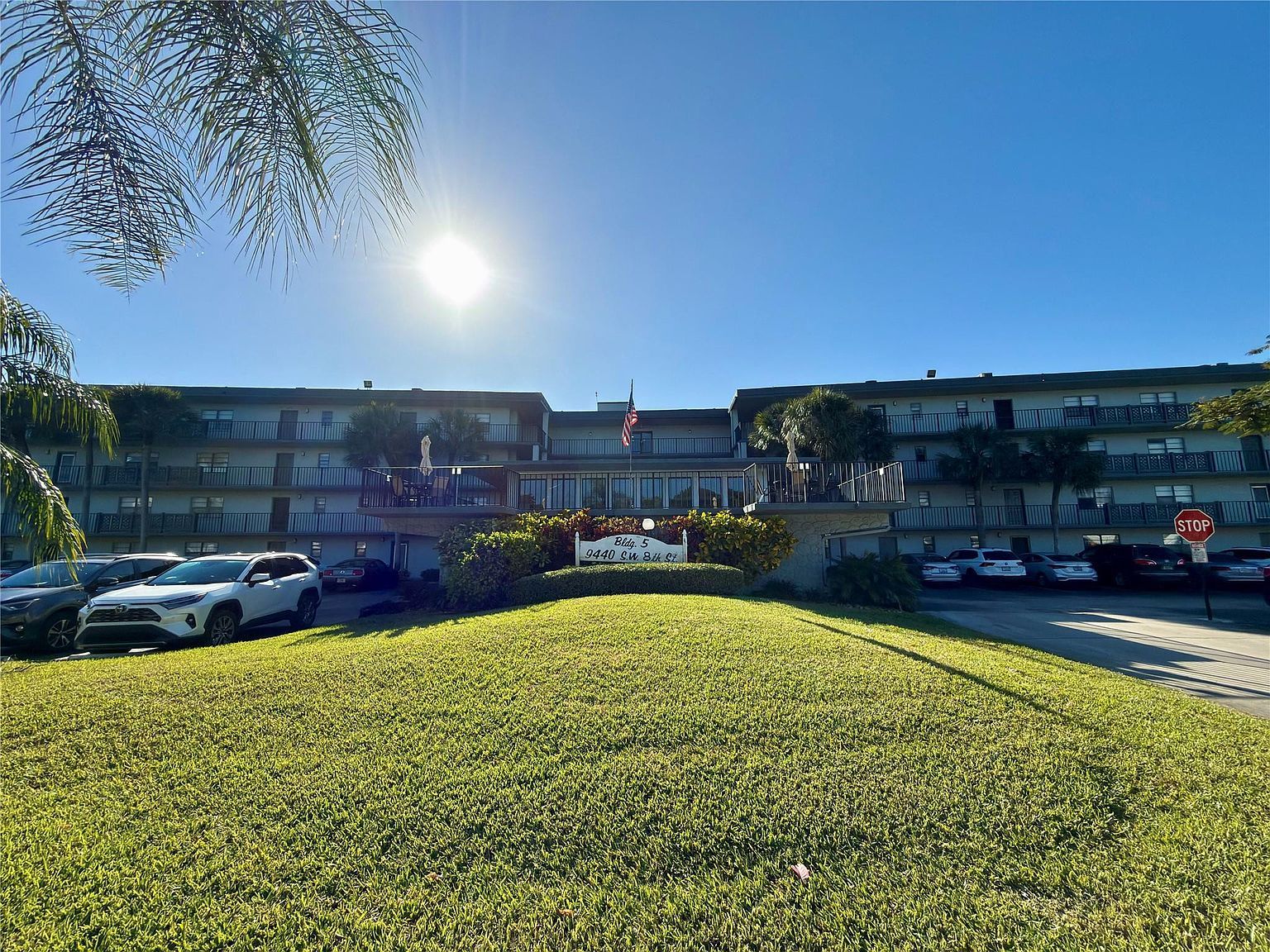 9440 SW 8th St APT 208 Boca Raton, FL 33428, 33428