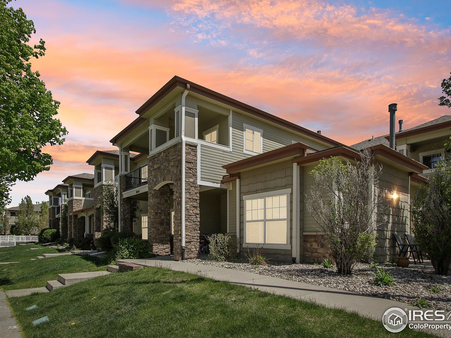 5044 Cinquefoil Ln UNIT B Fort Collins, CO 80528 - Thumbnail 2