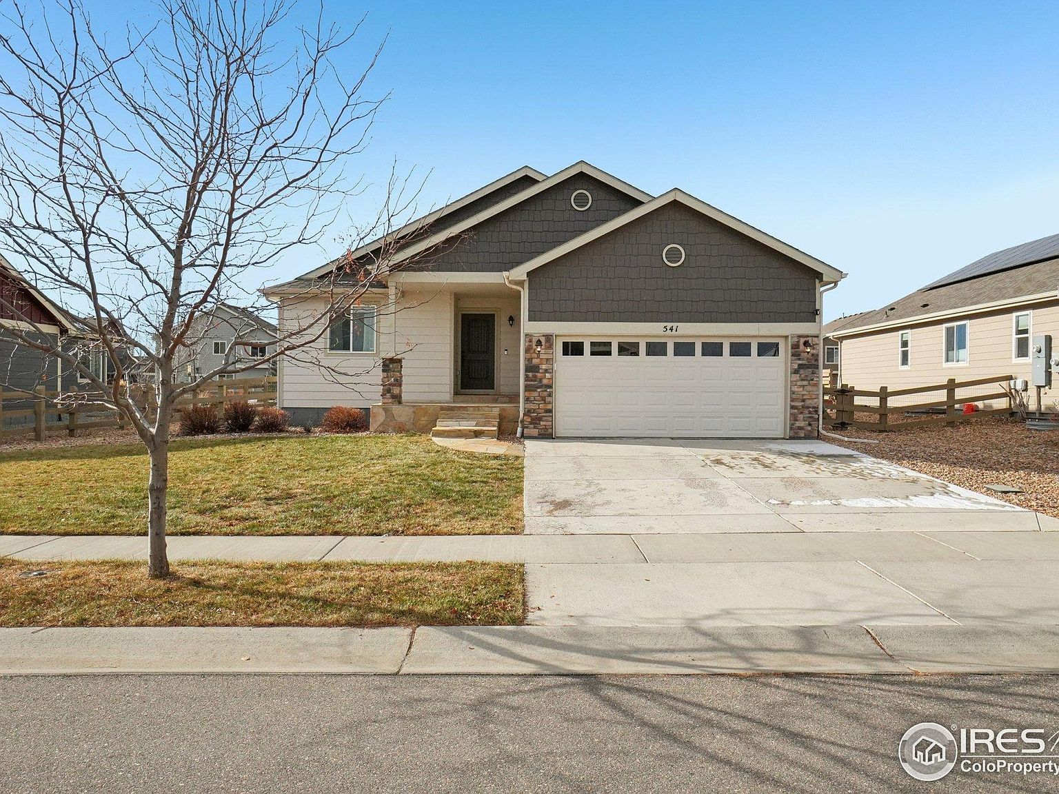 541 Mount Rainier St Berthoud, CO 80513 - Thumbnail 2